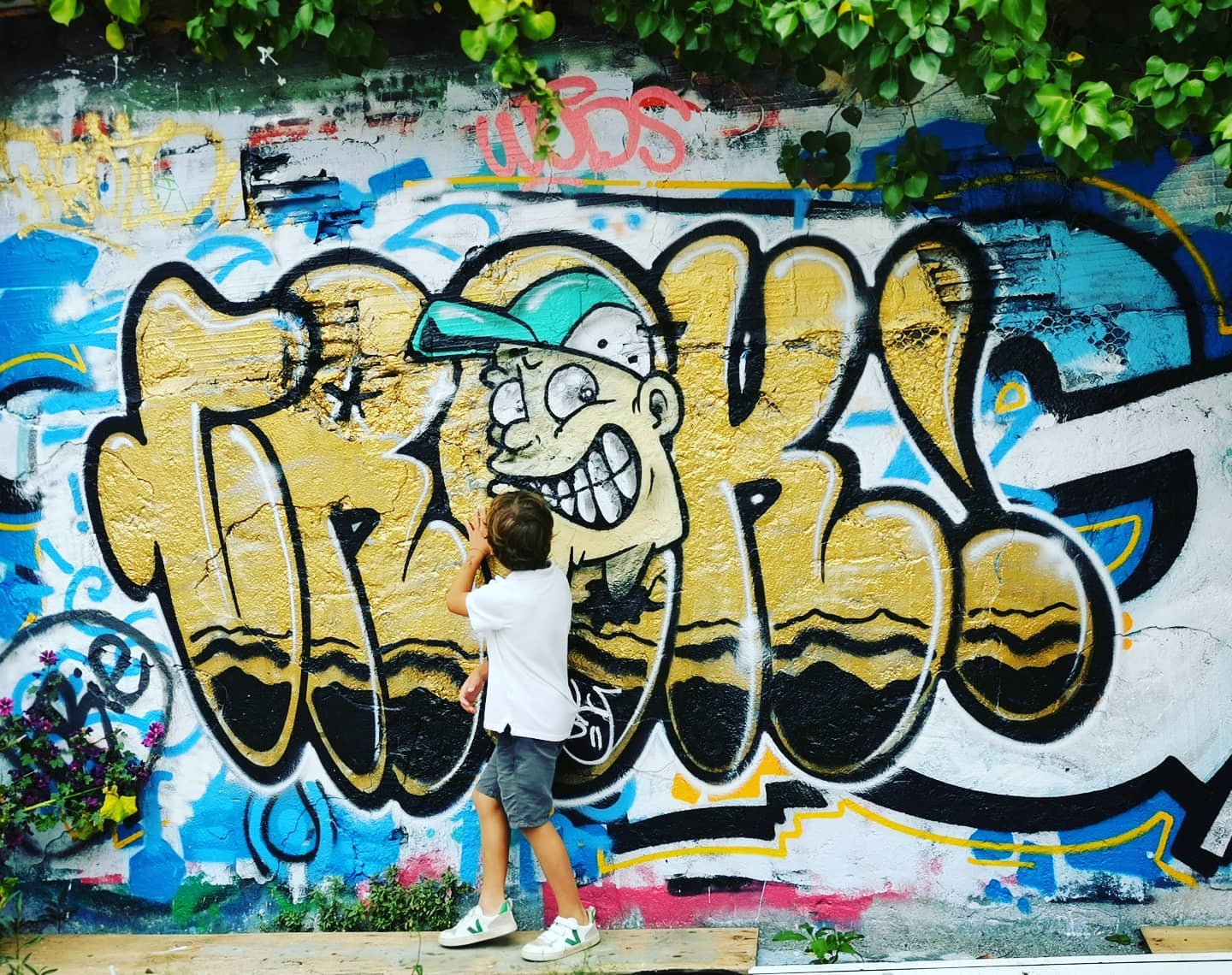 street art family